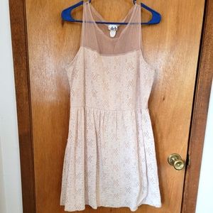 Deb Cream Lace Midi Dress